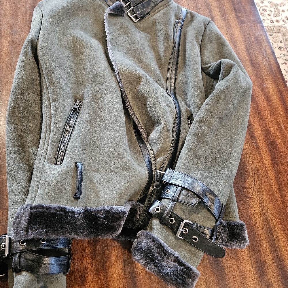 REASON Jacket - Picture 5 of 7